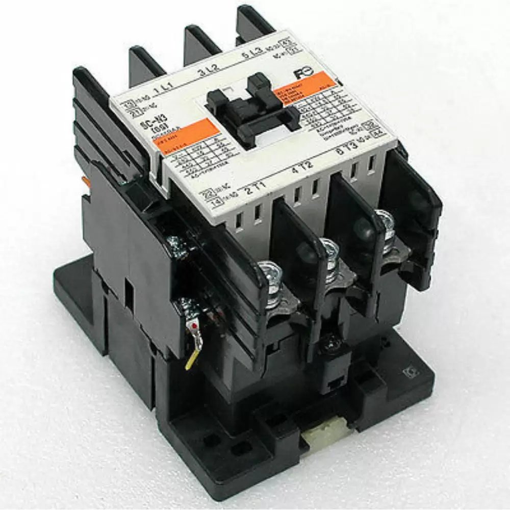 FUJI ELECTRIC SC-N3 MAGNETIC CONTACTOR 3 POLE 2NO+2NC 30KW 220VAC